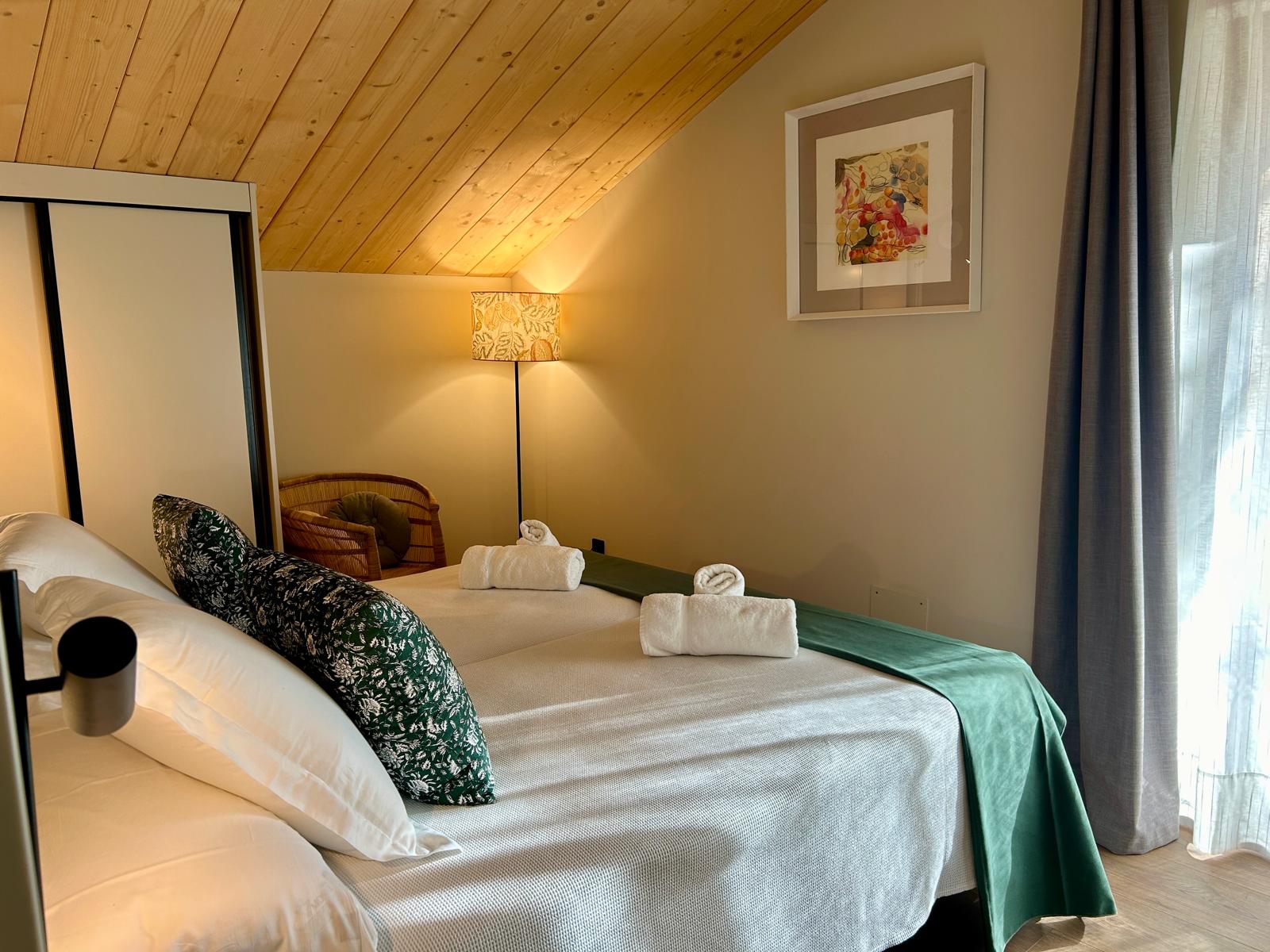 Dormitorio dos camas
